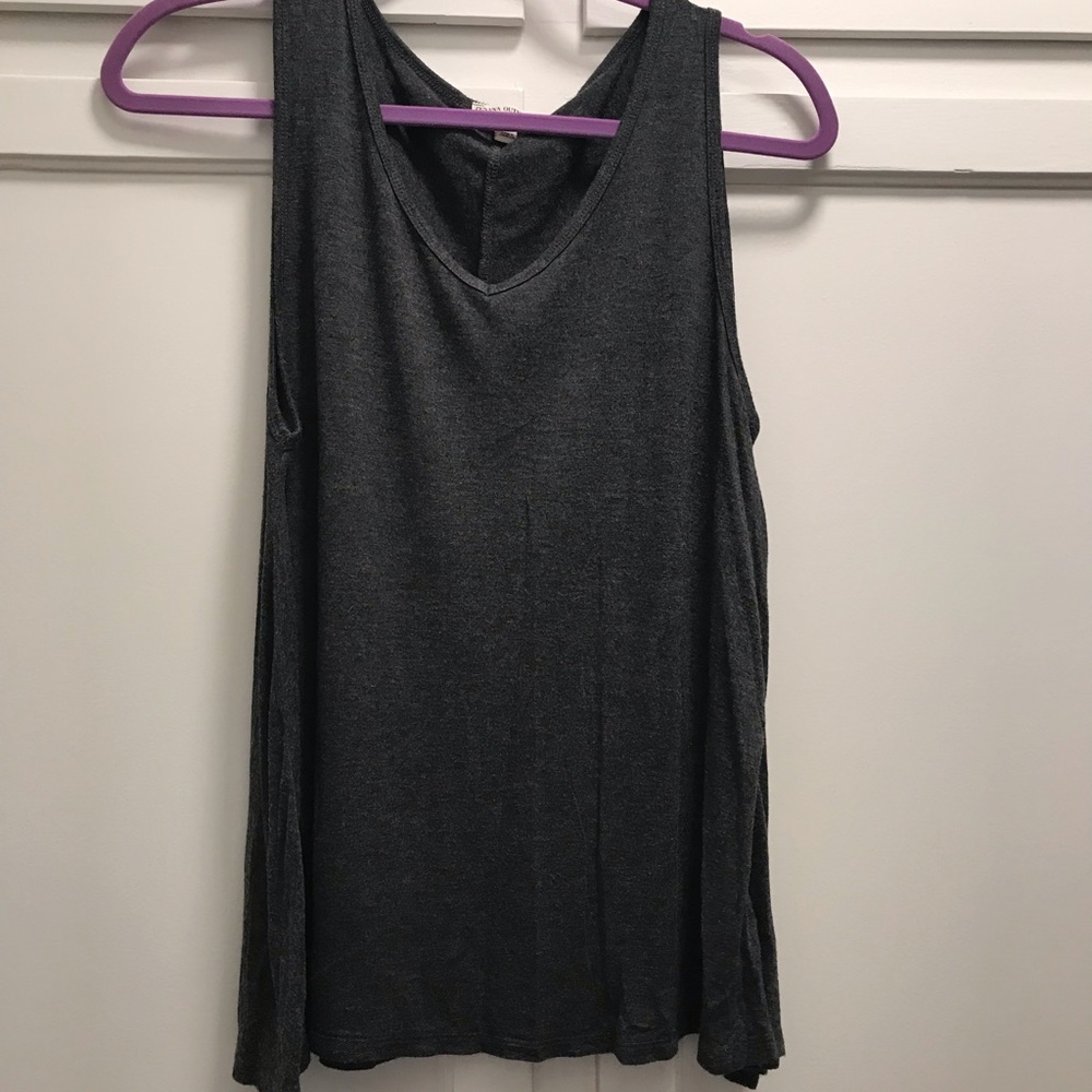 Swing tank